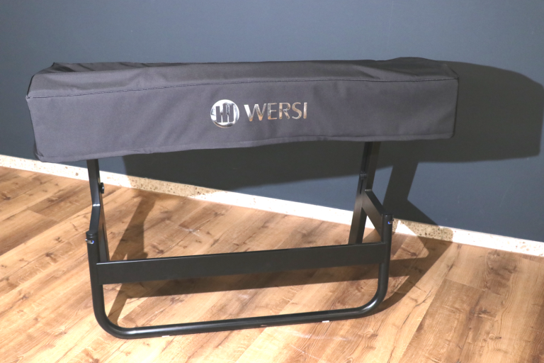 Husse_Schwarz_Rückseite_WERSI-Silber